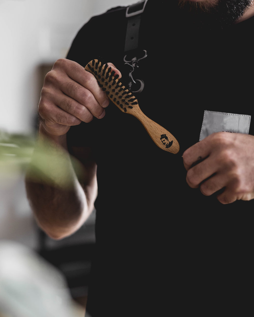 Brosse à barbe GROOM