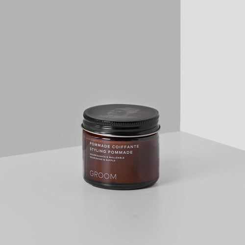 Styling Pomade